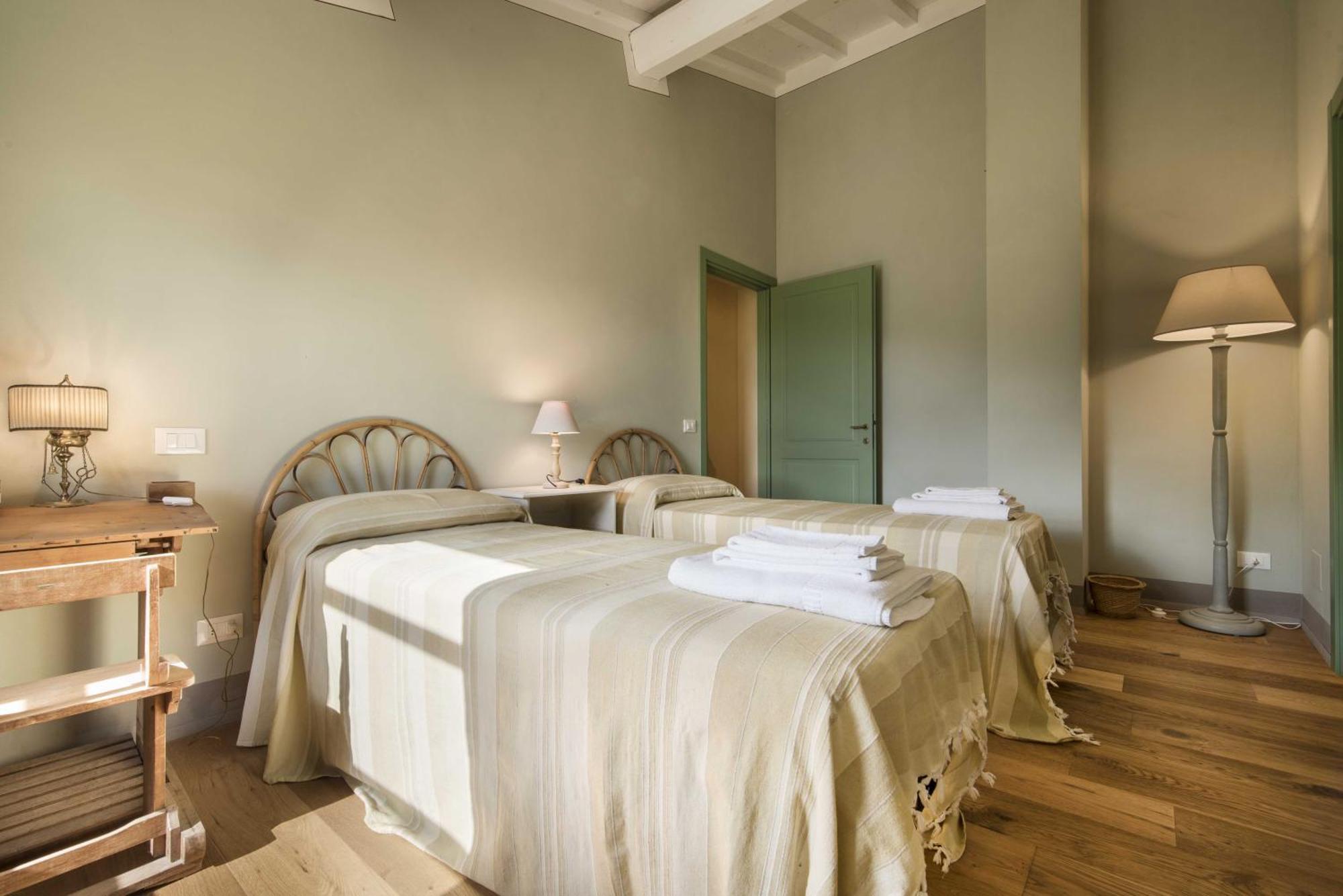 Borgo Di Camporsevoli Villa Екстериор снимка